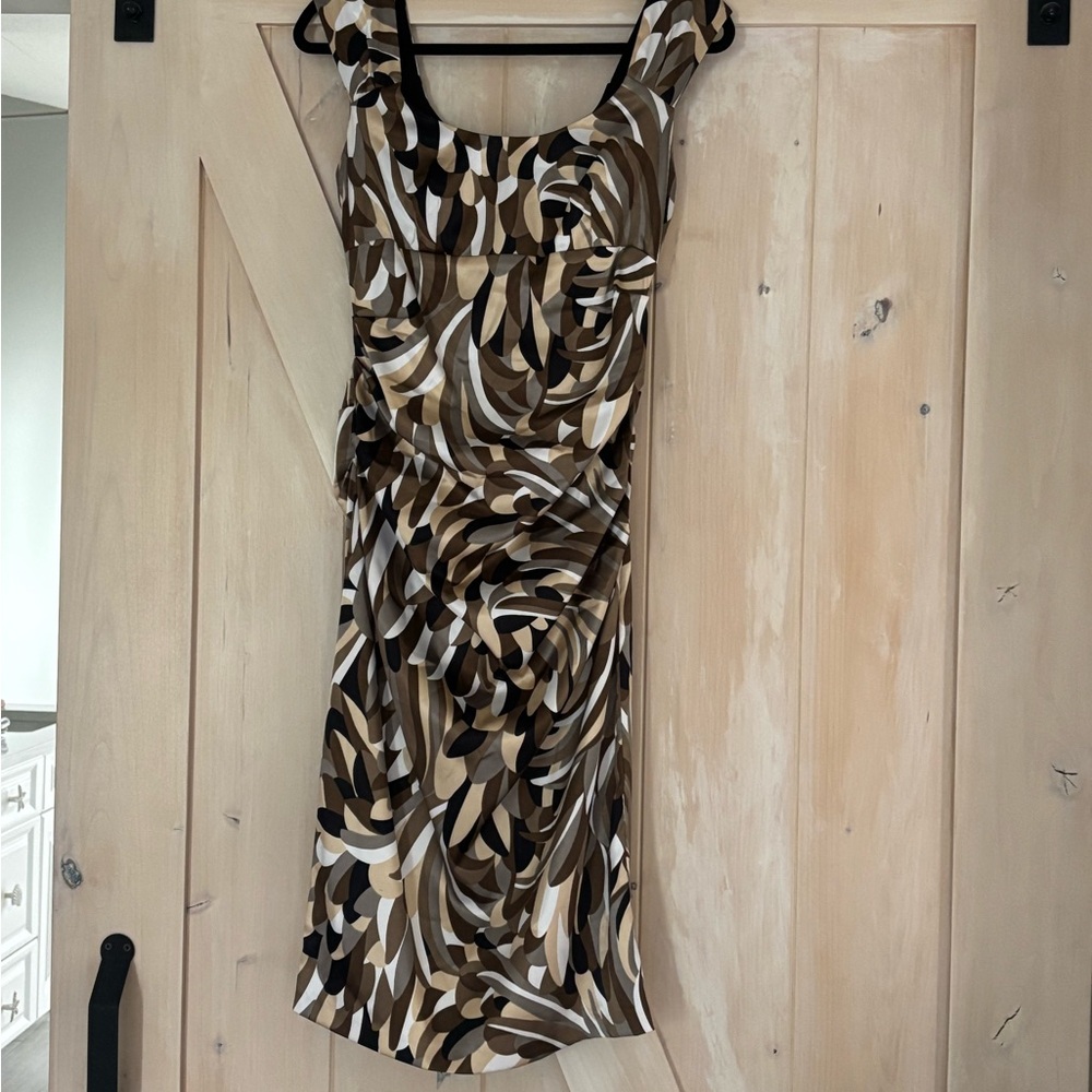 London Times Brown and Cream Swirl Midi Dress